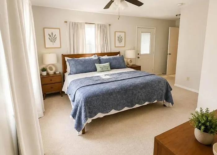 Walk To Dickies & Will Rogers | Pet-friendly 3br Vakantiehuis *
